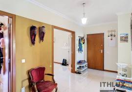 Excellent 3 bedroom apartment in a very quiet area
