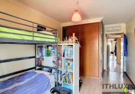 Excellent 3 bedroom apartment in a very quiet area