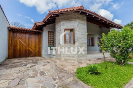 House, 360m2, For Sale, 3 Bedrooms, 1Suite, 2 Bathrooms, Toilet, 3 Vacancies, Semi-Furnished, Shopping Iguatemi, Três Figueiras, Poa/ RS