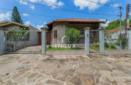 House, 360m2, For Sale, 3 Bedrooms, 1Suite, 2 Bathrooms, Toilet, 3 Vacancies, Semi-Furnished, Shopping Iguatemi, Três Figueiras, Poa/ RS