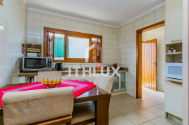 House, 360m2, For Sale, 3 Bedrooms, 1Suite, 2 Bathrooms, Toilet, 3 Vacancies, Semi-Furnished, Shopping Iguatemi, Três Figueiras, Poa/ RS