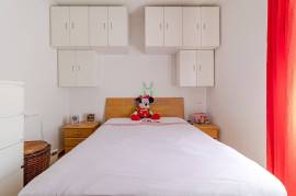 2 Bedroom Apartment + Annex with 1 Bedroom, 1 Office and 1 Bathroom, with Large Backyard, in Almádena - Lagos