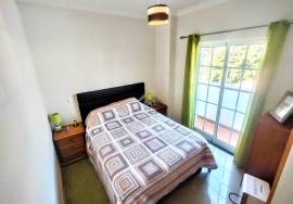 Townhouse T2+2 with Pool and off road parking.