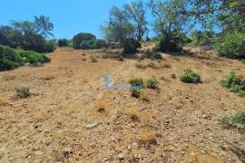 Rustic land with 5240m² located in Cerro do Roque- Paderne