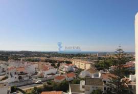 Renovated 2 bedroom apartment located in the Vila Magna Building in Albufeira