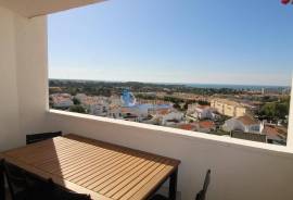 Renovated 2 bedroom apartment located in the Vila Magna Building in Albufeira
