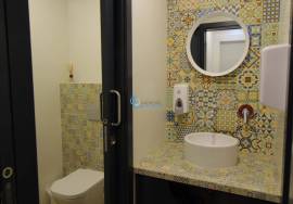 Restaurant for sale, with a renovated apartment in Duplex, above - Sold together