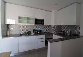 Restaurant for sale, with a renovated apartment in Duplex, above - Sold together