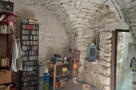 Excellent 2 Bed house For Sale In Dufort