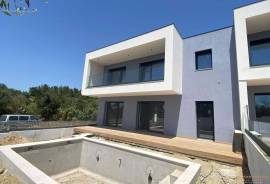 Luxury 4 Bedroom Villas with Private Pool in Exclusive Condominium, Cascais