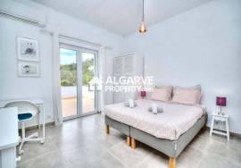 4-bedroom traditional style villa in Loulé with a pool and views over the Algarve coast
