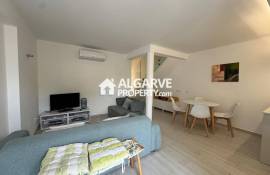 Renovated 3 bedroom villa, in a quiet area close to the beach and marina in Vilamoura, Algarve
