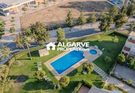 Renovated 3 bedroom villa, in a quiet area close to the beach and marina in Vilamoura, Algarve