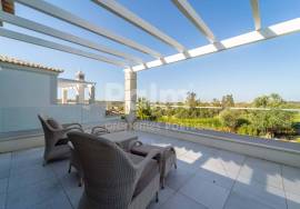 Exceptional 4-Bedroom Villa with Pool & Golf Course Views | Vale da Pinta Golf, Lagoa