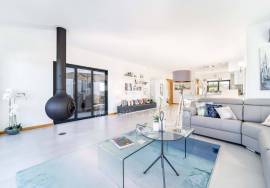 Exceptional 4-Bedroom Villa with Pool & Golf Course Views | Vale da Pinta Golf, Lagoa