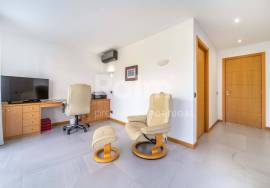 Exceptional 4-Bedroom Villa with Pool & Golf Course Views | Vale da Pinta Golf, Lagoa