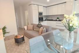 T3 in rua João Ortigão Ramos, Benfica