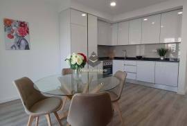 T3 in rua João Ortigão Ramos, Benfica