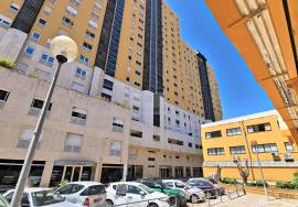 2 Bedroom Apartment | Refurbished | Balcony | Storage and parking | Blessed | Xabregas