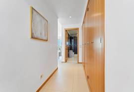 Albufeira – Beachside Apartments with Sea Views, Terraces and Pool