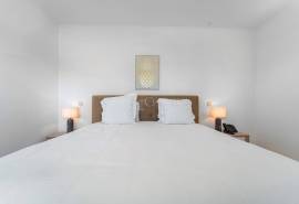 Albufeira – Beachside Apartments with Sea Views, Terraces and Pool
