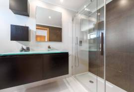 Albufeira – Beachside Apartments with Sea Views, Terraces and Pool