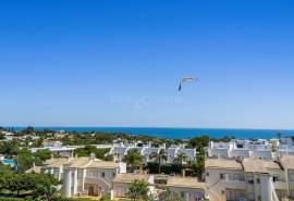Albufeira – Beachside Apartments with Sea Views, Terraces and Pool
