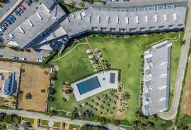 Albufeira – Beachside Apartments with Sea Views, Terraces and Pool