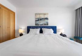 Albufeira – Beachside Apartments with Sea Views, Terraces and Pool