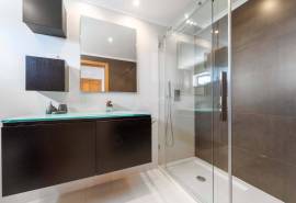 Albufeira – Beachside Apartments with Sea Views, Terraces and Pool