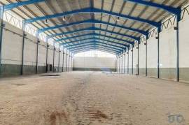 Armazém T11 em Aguada de Cima de 5732,00 m²