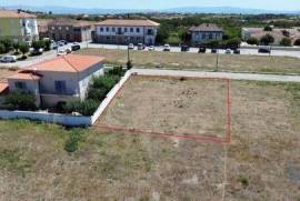 Terreno em Carrazedo de Montenegro e Curros de 450,00 m²