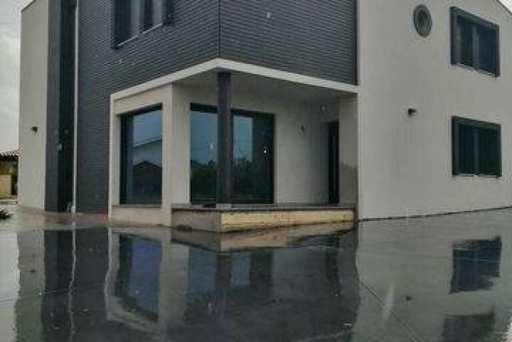 Casa T4 em Vale de Anta de 225,00 m²