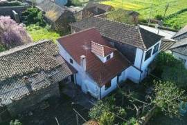 Casa de Campo T4 em Veiga de Lila de 461,00 m²