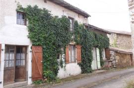 For Sale 5 Bedroom House with Houses to Renovate - St Christophe - 16