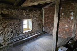 For Sale 5 Bedroom House with Houses to Renovate - St Christophe - 16