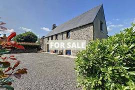 Detached Country House with Open Views