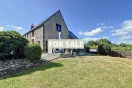 Detached Country House with Open Views