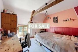 Detached Country House with Open Views
