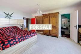 Detached Country House with Open Views