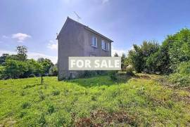 Detached House to Renovate with Garden