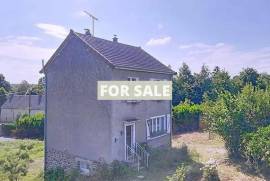 Detached House to Renovate with Garden