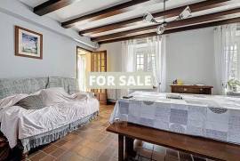 Detached Country House with Open Views