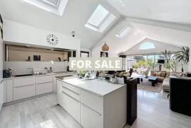 Upmarket House in Coastal Resort