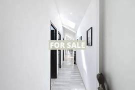 Upmarket House in Coastal Resort