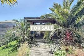Upmarket House in Coastal Resort