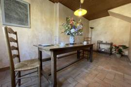 Pretty Character Cottage, Ideal Holiday Home