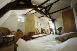 Pretty Character Cottage, Ideal Holiday Home