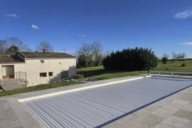 Detached Country House with Pool and Open Views
