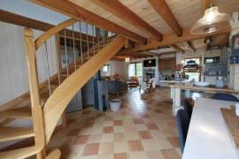 Detached Country House with Pool and Open Views